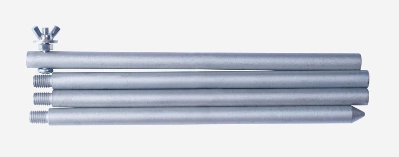 RentACoop 3ft Galvanized Ground Rod with Clamp