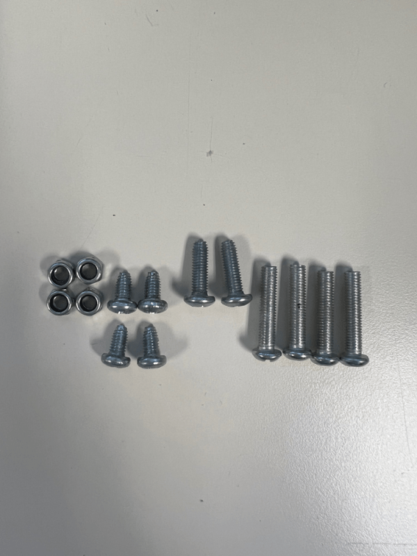 Spare Parts for Treadle Feeders - RentACoop